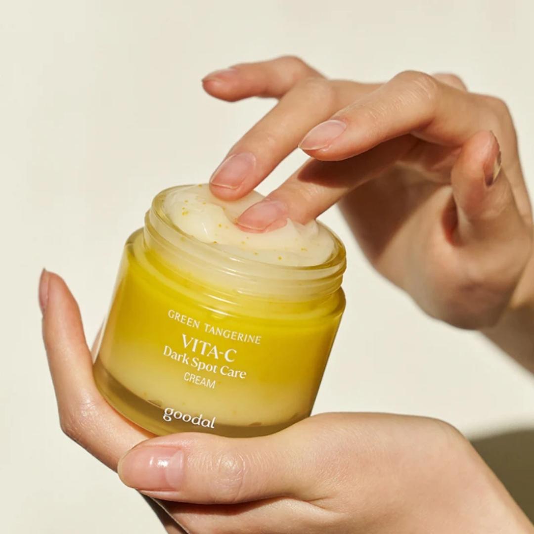 Green Tangerine Vita C Dark Spot Care Cream 50ml - Image 2