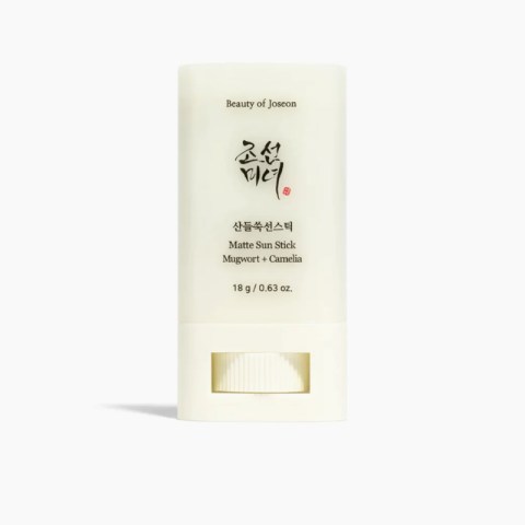 Matte Sun Stick: Mugwort & Camelia SPF 50+
