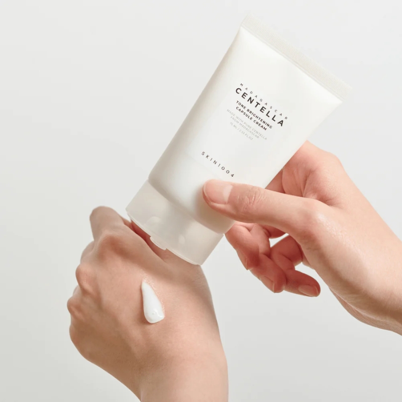 SKIN1004 Madagascar Centella Tone Brightening Capsule Cream 2.53 fl.oz, 75ml, Non-sticky Hydrating Brightening